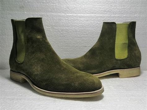 olive green suede shoes.